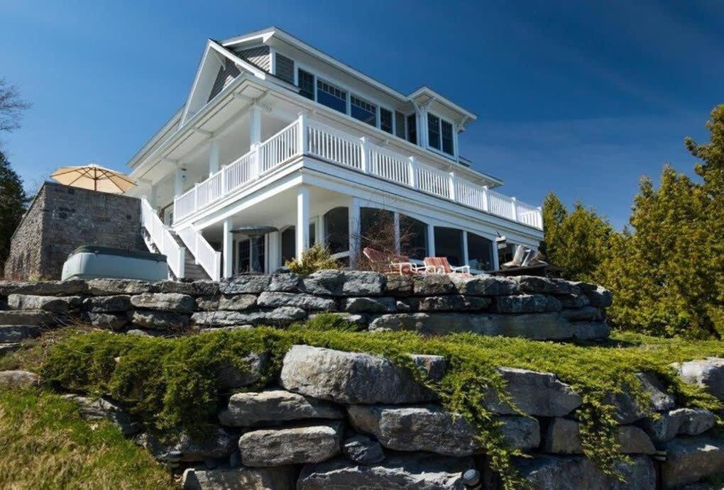 Loza House Adirondack Skydeck Unit Lake Front Plattsburgh Eksteriør bilde