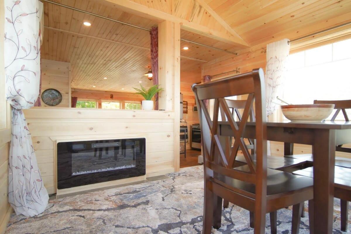 Loza House Adirondack Skydeck Unit Lake Front Plattsburgh Eksteriør bilde